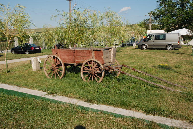 Pensiunea Poarta Oilor Girbova Exterior photo